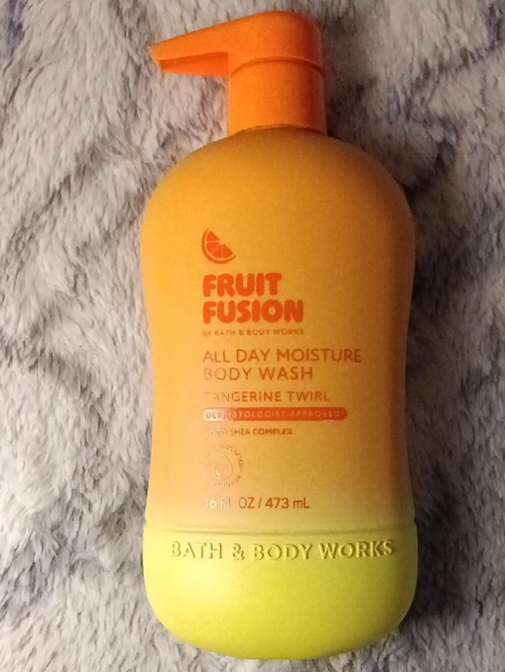 🍊Bath & Body Works Fruit Fusion Tangerine Twirl Body Wash — Orange & Lime🍊